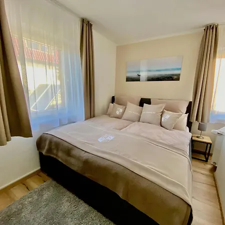 Haus-holiday-ferienhaus-in-bad-sachsa 巴特萨克萨